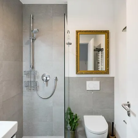 Modern Living In Neustadt Apartament